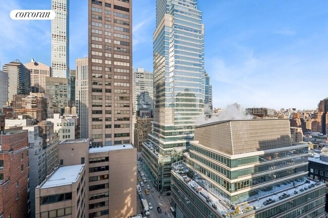 200 E 58th St in New York, NY - Foto de edificio - Building Photo