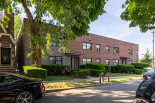 8943 Doran Ave Apartments