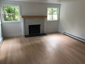 13 Thomas St in Concord, NH - Building Photo - Building Photo