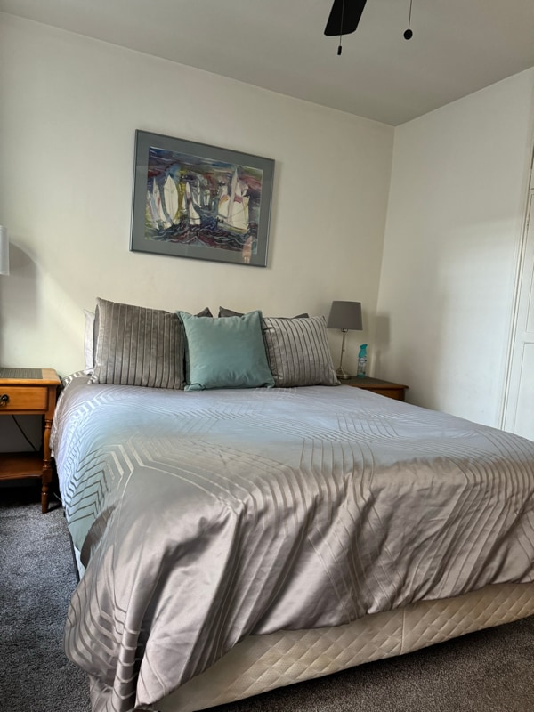 2105 Huntington Ln in Redondo Beach, CA - Building Photo - Building Photo