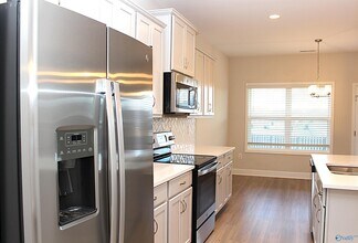 114 Bella May Ln in New Market, AL - Building Photo - Building Photo