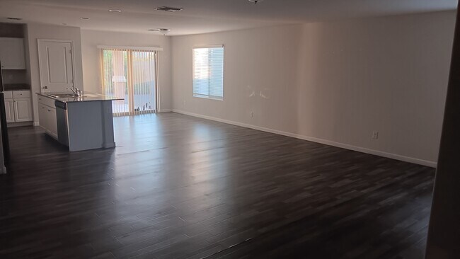 2084 E Velvet Pl in Casa Grande, AZ - Building Photo - Building Photo