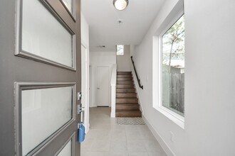 4810 Martin Oaks Ln in Houston, TX - Building Photo - Building Photo