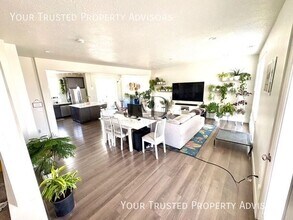 5096 Putney Hill Rd in South Jordan, UT - Building Photo - Building Photo