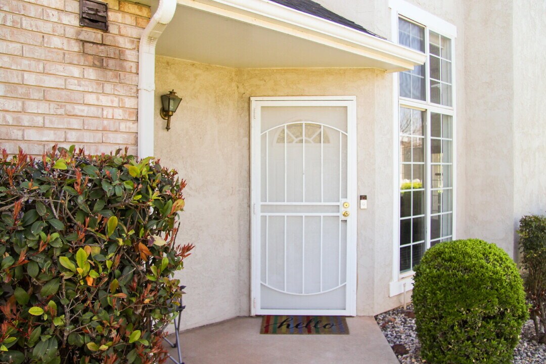 1365 E Fort Pierce Dr in Saint George, UT - Building Photo