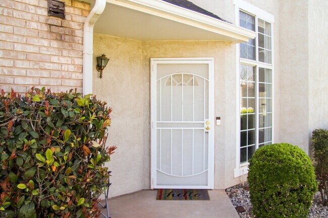 1365 E Fort Pierce Dr in Saint George, UT - Building Photo - Building Photo