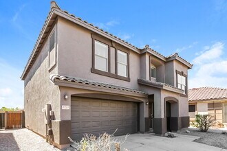 2213 E 35th Ave in Apache Junction, AZ - Building Photo - Building Photo