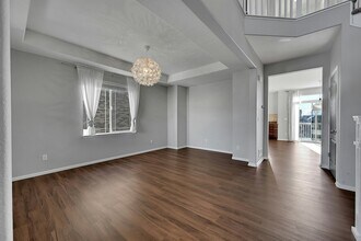 6859 S Biloxi Ct in Aurora, CO - Building Photo - Building Photo