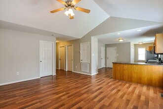 312 Occidental Dr in Holly Springs, NC - Building Photo - Building Photo