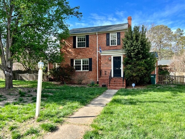 6202 Dustin Dr in Richmond, VA - Building Photo - Building Photo