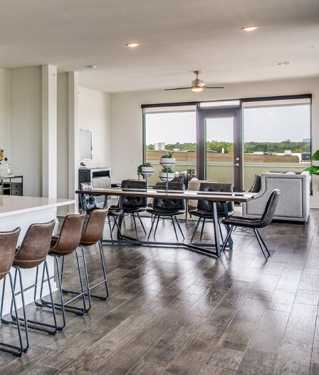 7434 Coronado Ave in Dallas, TX - Building Photo