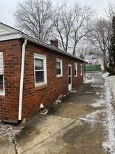 957 Winton Ave in Akron, OH - Building Photo - Building Photo