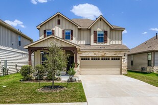 497 Purple Heart Dr in Mustang Ridge, TX - Building Photo