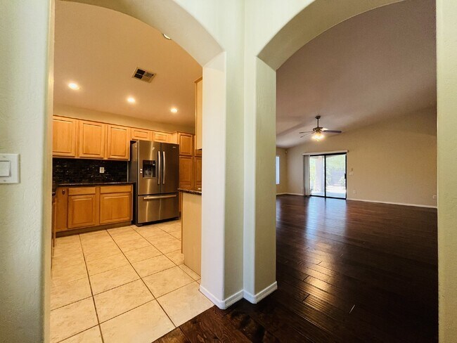 17802 N 41st Pl in Phoenix, AZ - Building Photo - Building Photo