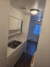 3265 E 143rd St, Unit 307 in Cleveland, OH - Building Photo - Building Photo