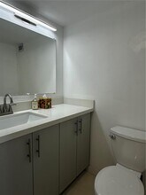 1020 Meridian Ave in Miami Beach, FL - Building Photo - Building Photo