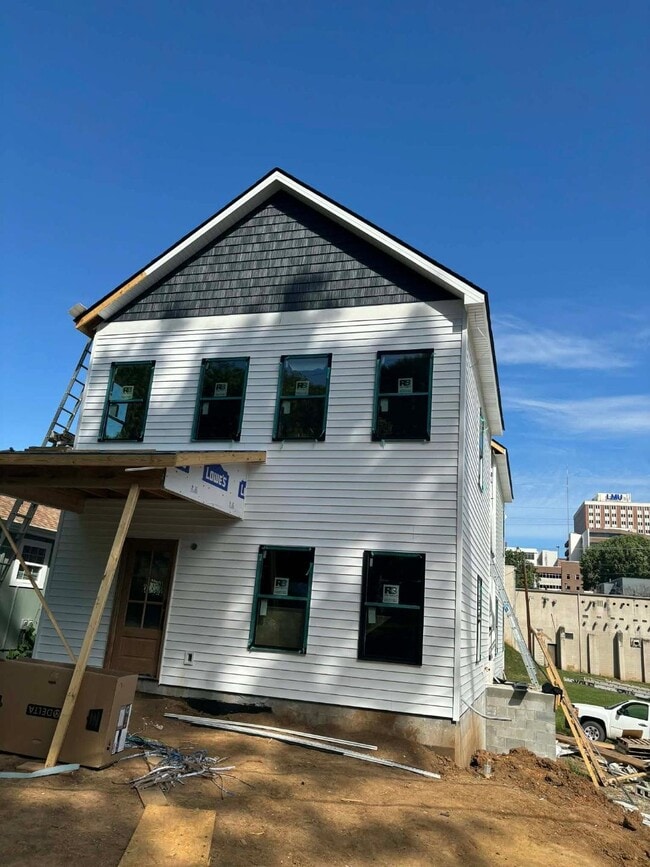 property at 1623 Folsom Ave