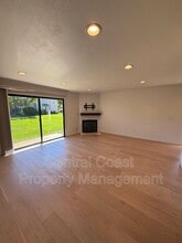 3850 Rio Rd in Carmel By The Sea, CA - Building Photo - Building Photo