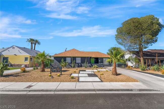 property at 1021 Griffith Ave