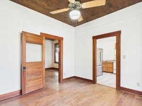 401 Fulton St in Fredericksburg, TX - Building Photo - Building Photo