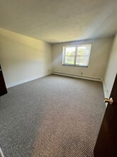 1 Brattle Dr, Unit 1 in Arlington, MA - Building Photo - Building Photo