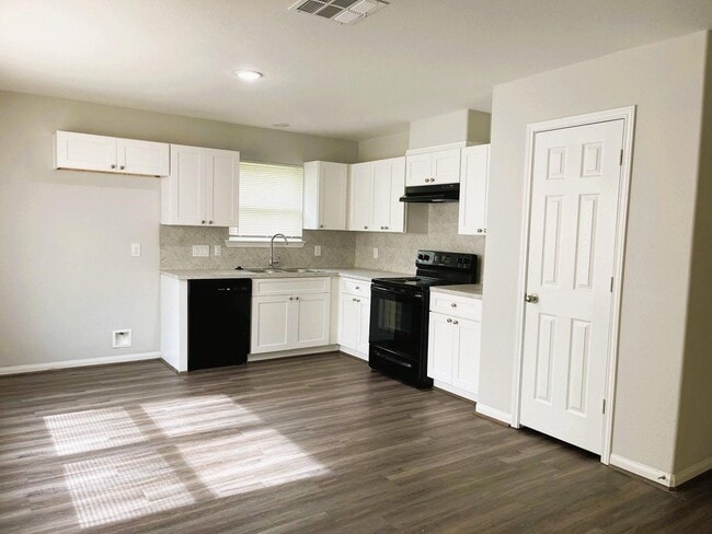 8005 Talton St in Houston, TX - Building Photo - Building Photo