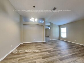 2609 Brookville Dr in Valrico, FL - Building Photo - Building Photo