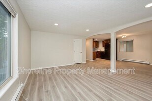 2085 Brittany Ln in Boise, ID - Building Photo