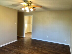 4105 30th St in Lubbock, TX - Building Photo - Building Photo