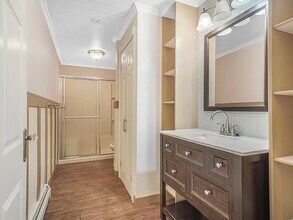 475 Tecumseh St, Unit Unit 1 in Fall River, MA - Building Photo - Building Photo