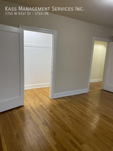 1745 W 91st St, Unit 3N in Chicago, IL - Foto de edificio - Building Photo
