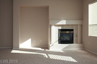 9107 Black Maple Ave in Las Vegas, NV - Building Photo - Building Photo