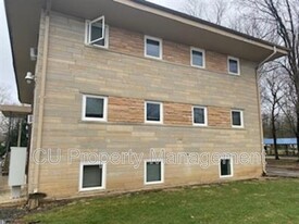 202 S Lynn St in Urbana, IL - Building Photo