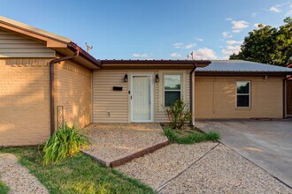 5617 38th St in Lubbock, TX - Building Photo - Building Photo