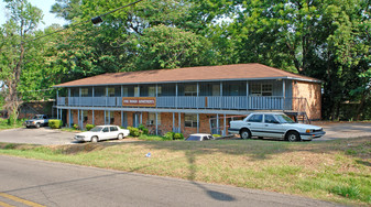 Pine Manor Apartments