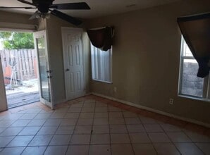 2136 Collins Ct in Hollywood, FL - Building Photo - Building Photo