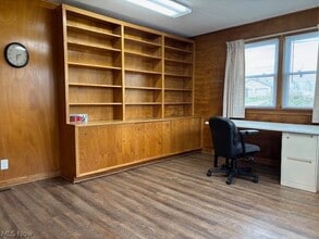 11146 Cadiz Rd in Cambridge, OH - Building Photo - Building Photo