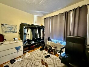 112 College Ave, Unit 2T in Medford, MA - Building Photo - Building Photo