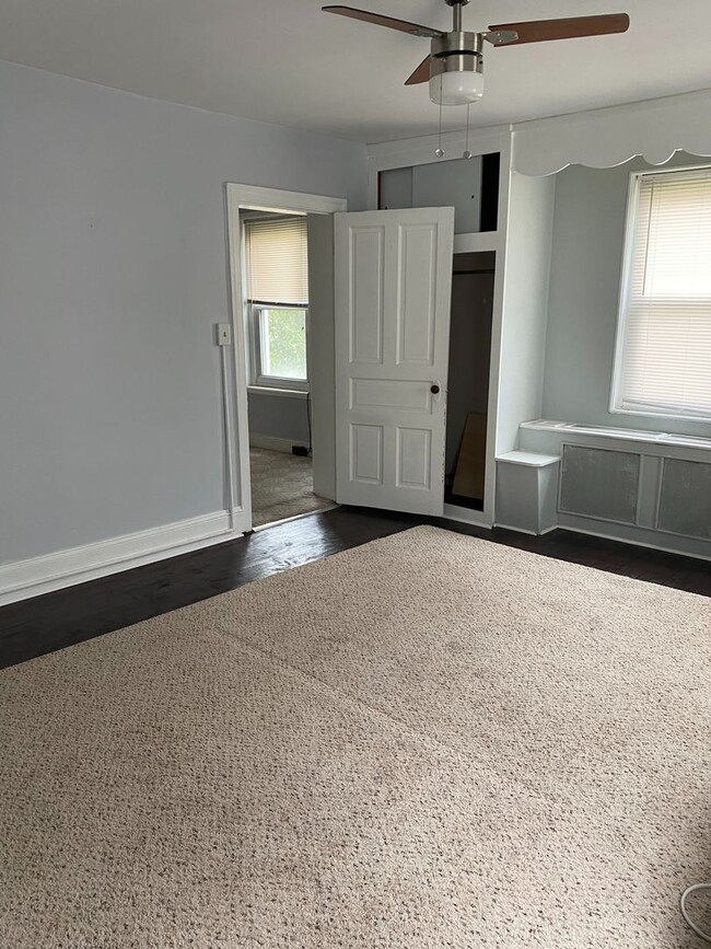 236 E Hector St in Conshohocken, PA - Building Photo - Building Photo