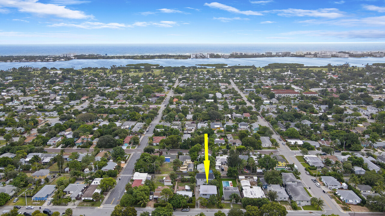 1118 N J St in Lake Worth Beach, FL - Building Photo