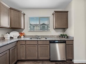 21155 Gosling Rd, Unit 34B in Spring, TX - Building Photo - Building Photo