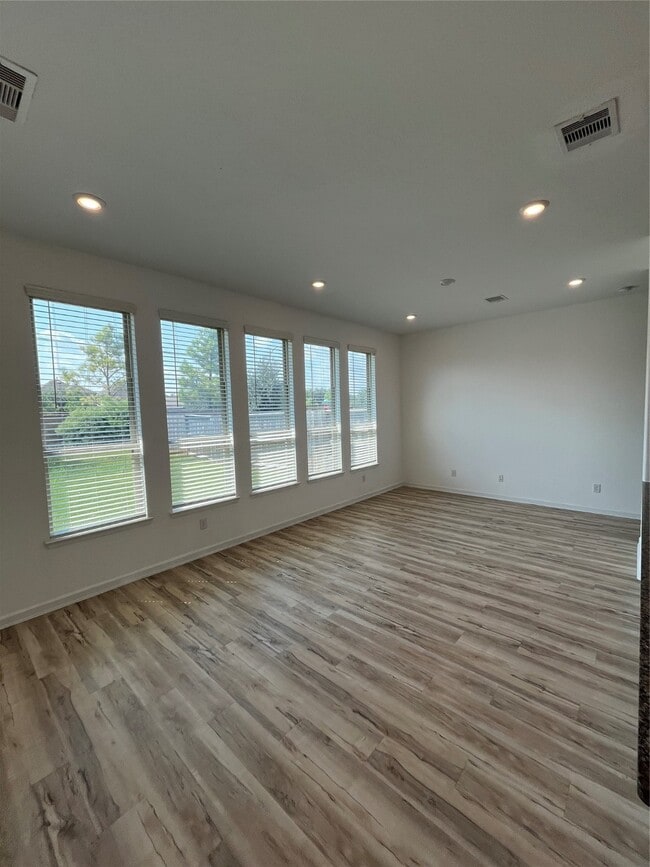property at 10646 Cabot Trl
