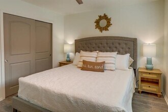 2110 Gulf Blvd in Indian Rocks Beach, FL - Building Photo - Building Photo