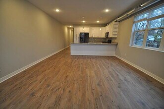 2715 30th Ave S in Minneapolis, MN - Building Photo - Building Photo