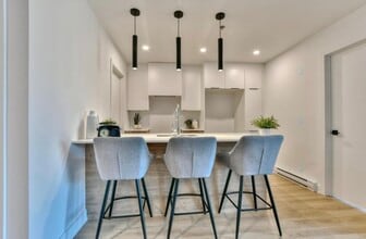 3045 D'oka Ch in Ste-Marthe-sur-le-Lac, QC - Building Photo - Building Photo