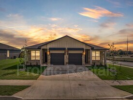 3800 Pecan Creek Rd in Killeen, TX - Building Photo