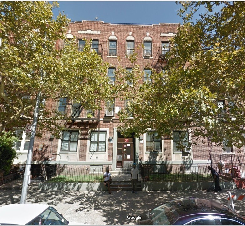 1629 Park Pl in Brooklyn, NY - Building Photo