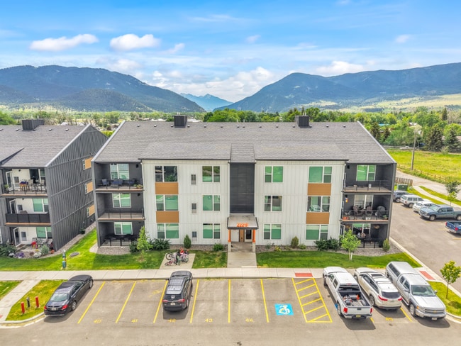 property at 2221 Willow Dr