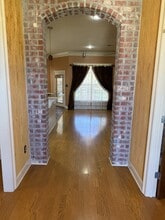 103 Lakeshore Dr in Youngsville, LA - Building Photo - Building Photo