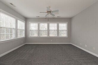 1402 Braemar Creek in Williamsburg, VA - Building Photo - Building Photo